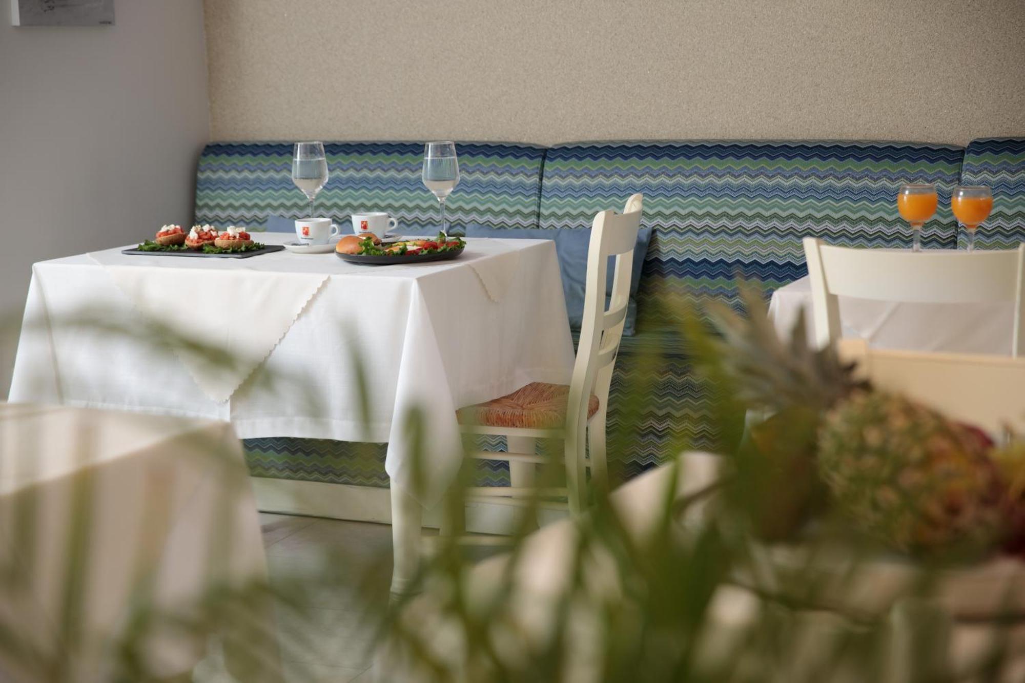 Iria Beach Art Hotel Agia Anna  Exterior photo